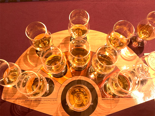 メーカーズマーク プライベート セレクション KAMEYA#4の個性と仕入れメリットを解説し、飲食店の差別化に役立つバーボン提案